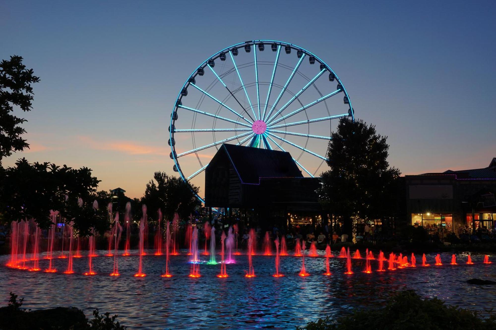 Papa Bear, Hot Tub, Wifi, 1089 Free Tickets Each Paid Day, Dollywood And More Sevierville Exteriör bild